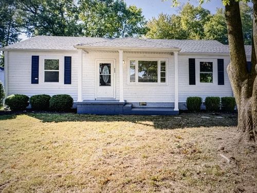 223 W Hite St, Gallatin, TN, 37066-3653 | Card Image