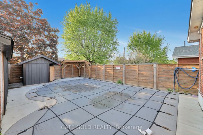 64 Nash Rd S, House other with 6 bedrooms, 2 bathrooms and 3 parking in Hamilton ON | Image 28