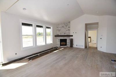 Living Room | Image 3