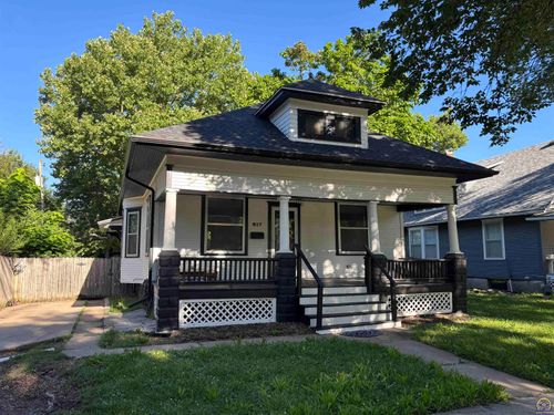 817 West St, Emporia, KS, 66801-2669 | Card Image