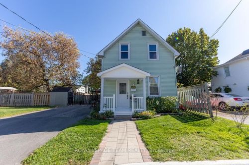 66 Hugh St S, Arnprior, ON, K7S2V6 | Card Image