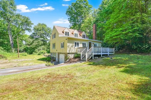 264 Flynt St, Palmer, MA, 01069-1661 | Card Image