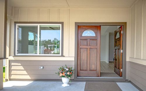 91 Kamalii St, Hilo, HI, 96720-5320 | Card Image