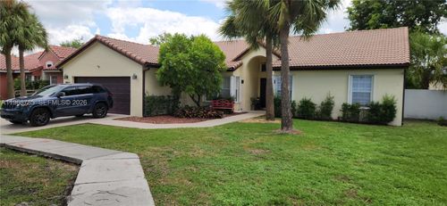 19922 Nw 88th Ave, Hialeah, FL, 33018-6207 | Card Image