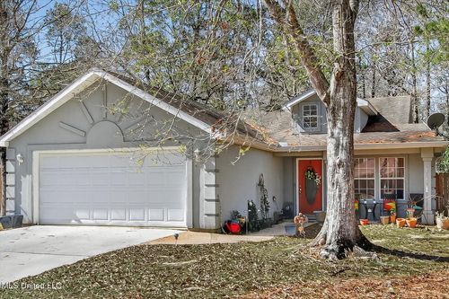 79309 Diamondhead Dr E, Diamondhead, MS, 39525-3544 | Card Image