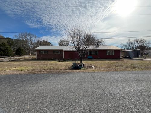 700 Pinecrest Ln, Oxford, AL, 36203-2820 | Card Image