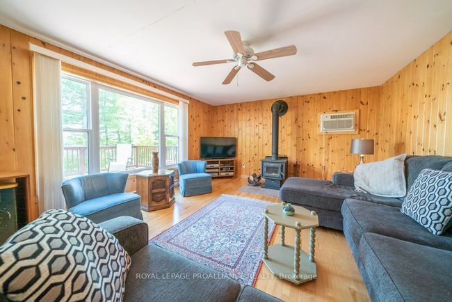 518 Mazinaw Lake, House other with 3 bedrooms, 1 bathrooms and null parking in Cloyne ON | Image 19