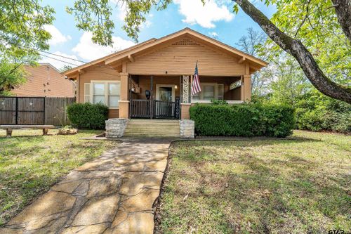 717 Adams St, Jacksonville, TX, 75766 | Card Image