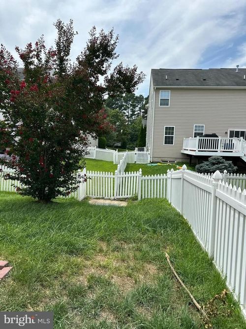 9610 Hazelbrook Ct, FREDERICKSBURG, VA, 22407-9233 | Card Image