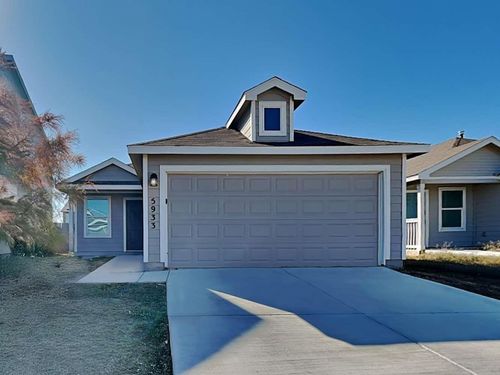 5933 Antonio Pl, Seguin, TX, 78155-3253 | Card Image