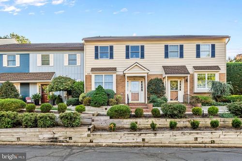 unit-b7-633 E Main St, Moorestown, NJ, 08057-3028 | Card Image