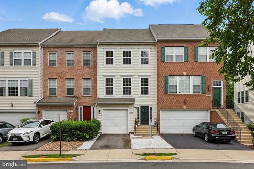 13910 Gothic Dr, CENTREVILLE, VA, 20121-4257 | Card Image