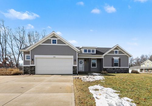1325 Remington Dr, Lowell, MI, 49331-7606 | Card Image