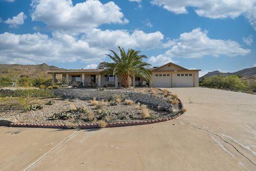 3228 N Kayenta Rd, Golden Valley, AZ, 86413-8412 | Card Image