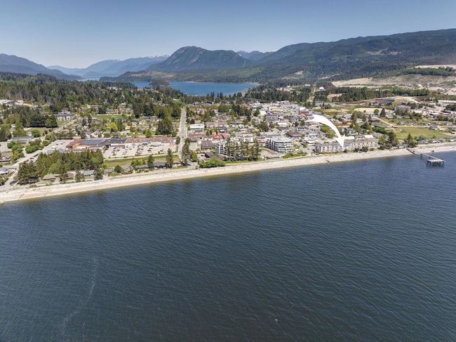 103 - 5470 Inlet Avenue, Condo with 2 bedrooms, 2 bathrooms and 2 parking in Sechelt BC | Image 34