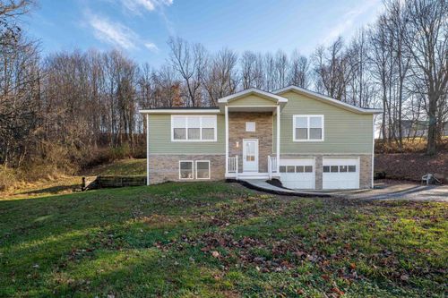1446 Brookhaven Rd, Morgantown, WV, 26508-5919 | Card Image
