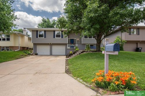 5229 Hascall St, Omaha, NE, 68106-3817 | Card Image