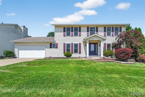 153 Dusty Rose Dr, O Fallon, MO, 63368-6879 | Card Image
