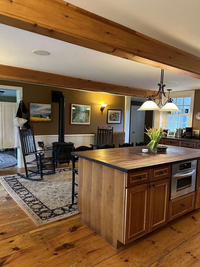 1423 North St, House other with 4 bedrooms, 3 bathrooms and null parking in New Haven VT | Image 10