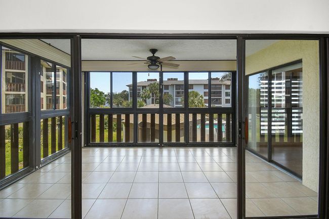 APT-201B - 162 Se Saint Lucie Blvd, Condo with 3 bedrooms, 2 bathrooms and null parking in Stuart FL | Image 21