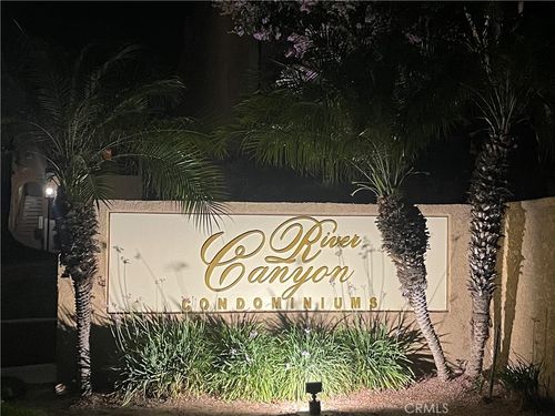 18750 Mandan, Canyon Country, CA, 91351 | Card Image