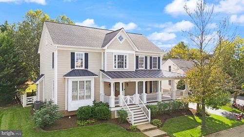 708 Irvine Bank Ln, PURCELLVILLE, VA, 20132-3453 | Card Image