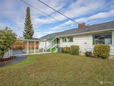 336 E Vashon Avenue, House other with 4 bedrooms, 4 bathrooms and 2 parking in Port Angeles WA | Image 2