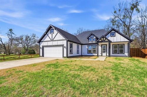 1110 Norris St, Commerce, TX, 75428-4711 | Card Image