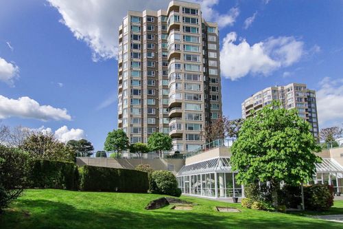 604-3150 Gladwin Rd, Abbotsford, BC, V2T5S9 | Card Image