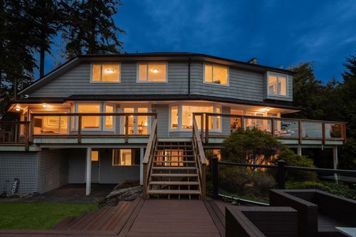 3714 Southridge Pl, West Vancouver, BC, V7V3H8 | Card Image