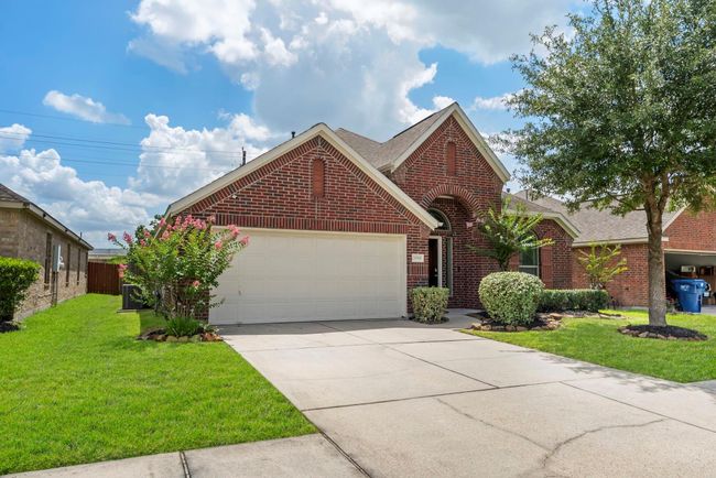 28519 Lockeridge View Dr, House other with 3 bedrooms, 2 bathrooms and 2 parking in Spring TX | Image 4