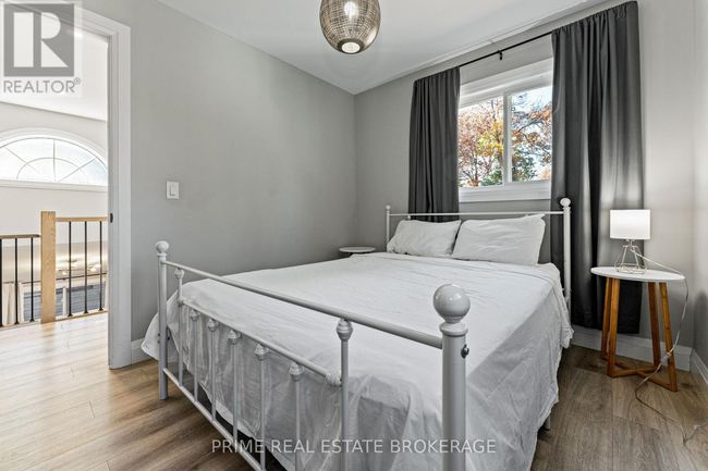14 Warwick Ave, House other with 3 bedrooms, 2 bathrooms and 3 parking in Grand Bend ON | Image 25