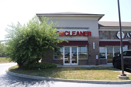 8595 Owenfield Dr, Powell, OH, 43065-9835 | Card Image
