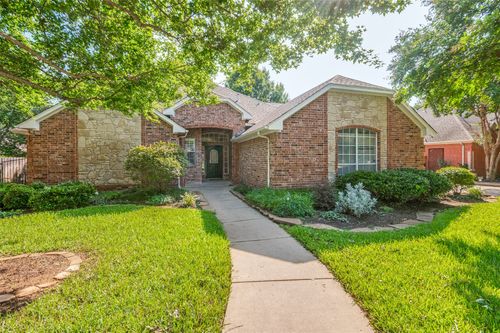 805 Evergreen Ct, Keller, TX, 76248-3281 | Card Image