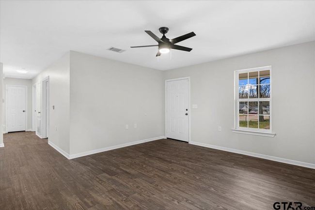804 S Athena St, House other with 2 bedrooms, 1 bathrooms and null parking in Troup TX | Image 12