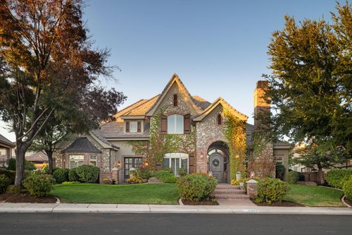 2368 Covey Ln, Santa Clara, UT, 84765-5664 | Card Image