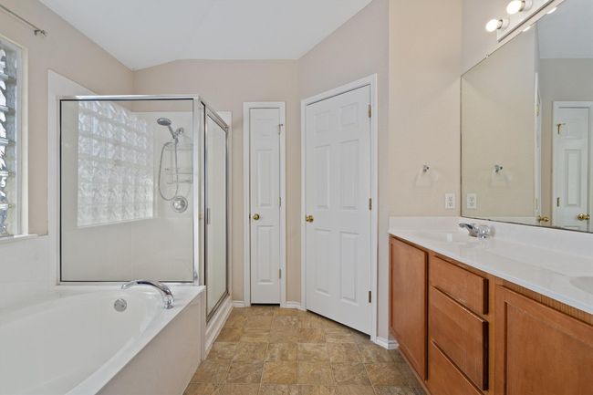 Primary bathroom | Image 21