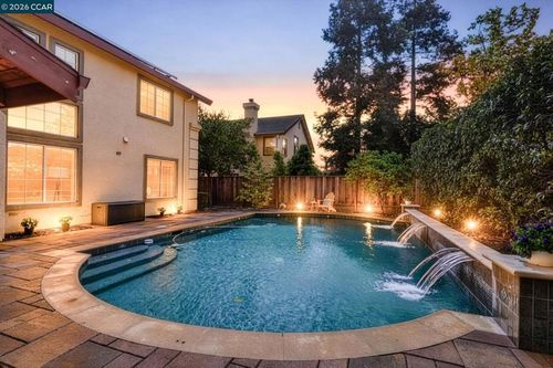 1174 Central Ave, Livermore, CA, 94551-9320 | Card Image