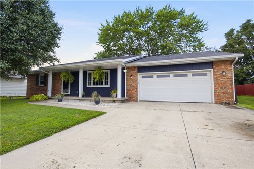 1121 Collins Dr, Effingham, IL, 62401-1621 | Card Image