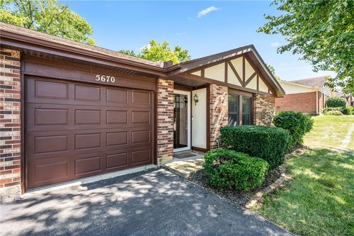 5670 Cobblegate Dr, Dayton, OH, 45449-2852 | Card Image
