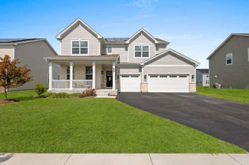 88 Hedgerow Dr, Elgin, IL, 60124-0240 | Card Image