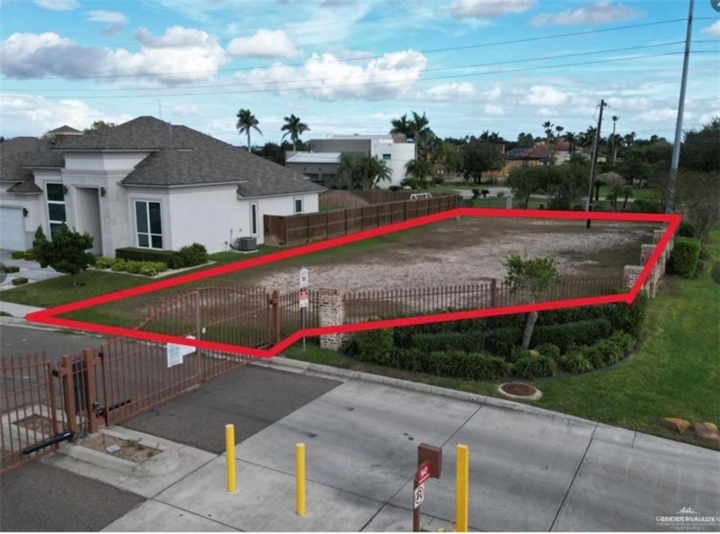 Land in Pharr