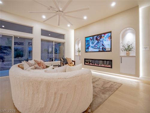 2413 Rockford St, Las Vegas, NV, 89134-5115 | Card Image