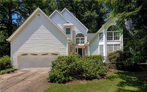 7519 Oak Valley Ln, Browns Summit, NC, 27214-9640 | Card Image