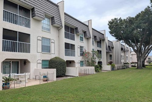 207-8765 Bardmoor Blvd, SEMINOLE, FL, 33777-2234 | Card Image
