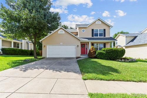 204 Ashford Oaks Dr, Wentzville, MO, 63385-2795 | Card Image
