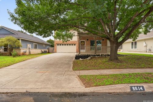 8614 Sunny Oaks, San Antonio, TX, 78250-6013 | Card Image