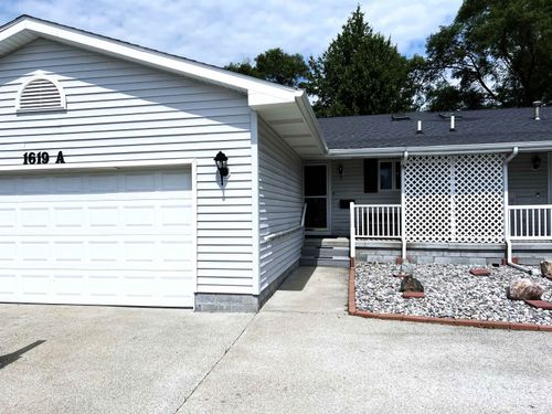 1619 E Gaylord St, Mt Pleasant, MI, 48858-6601 | Card Image