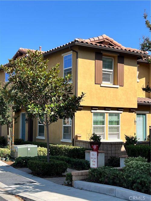 28635 Solana Ct, Valencia, CA, 91354-3098 | Card Image