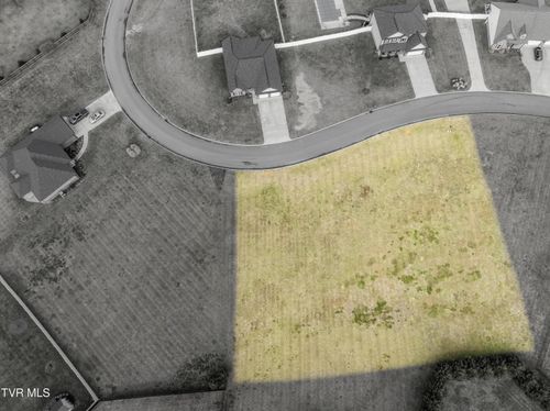 636 Brady Way, Jonesborough, TN, 37659-3084 | Card Image